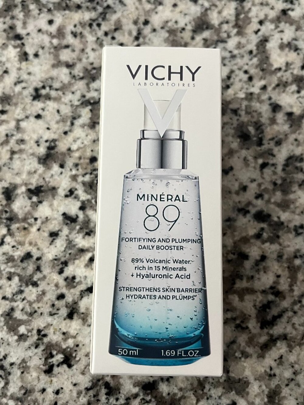 Vichy Mineral 89 Fortifying and Plumping Daily Booster